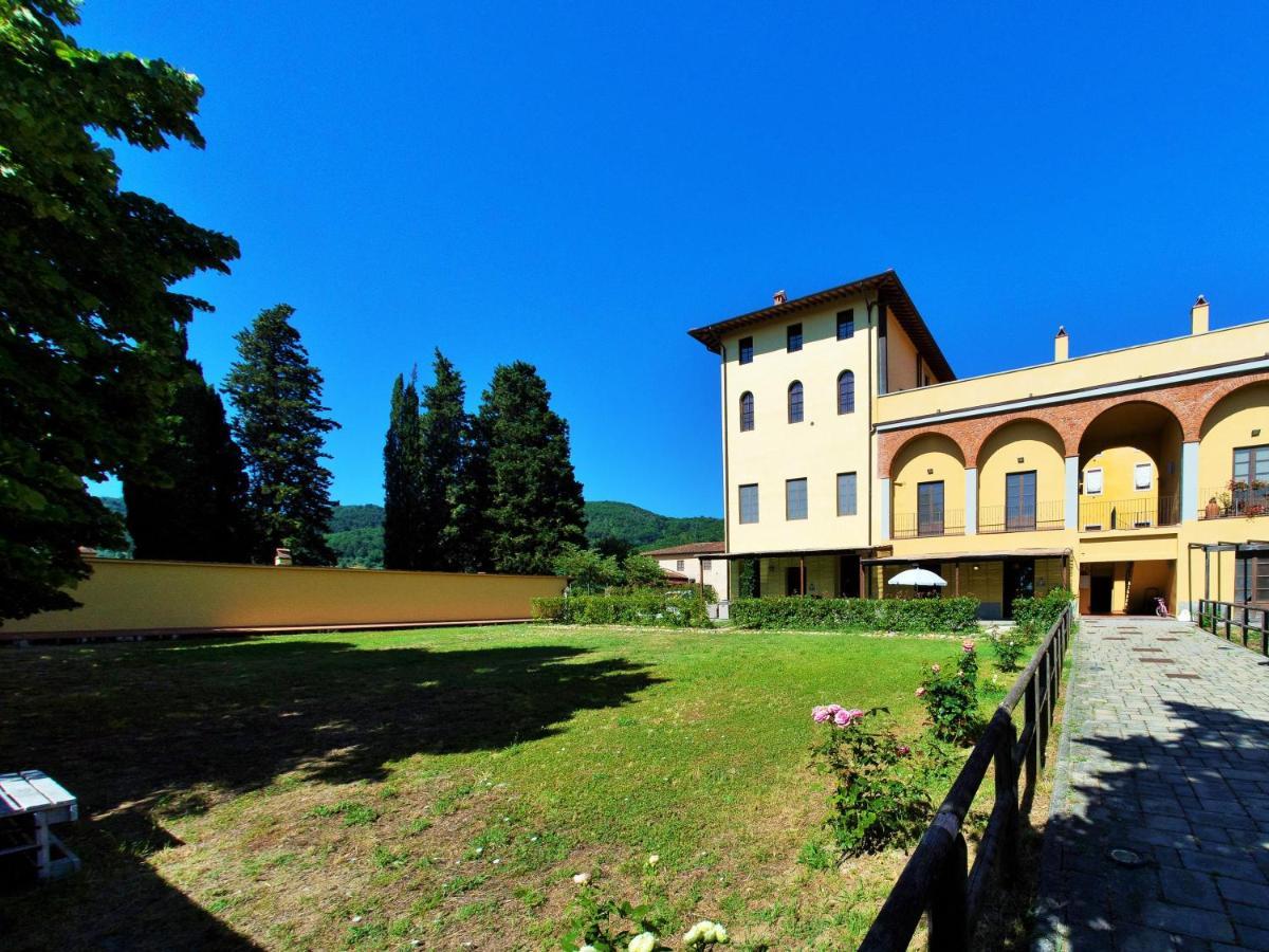 Residence La Poggerina Фильине-Вальдарно Экстерьер фото