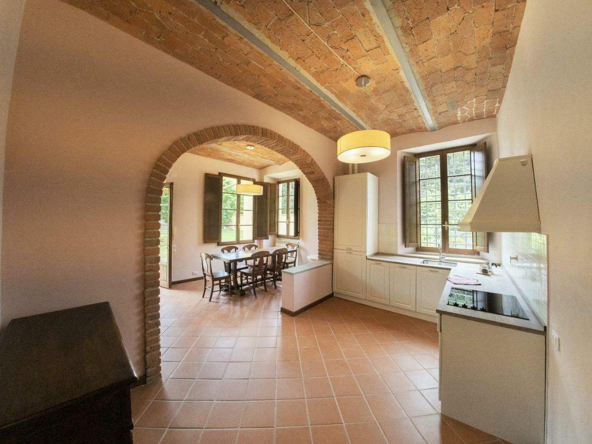 Residence La Poggerina Фильине-Вальдарно Экстерьер фото