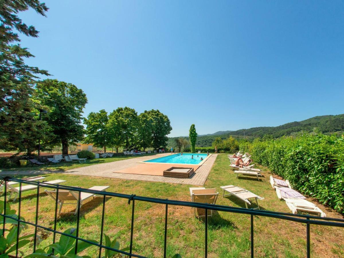 Residence La Poggerina Фильине-Вальдарно Экстерьер фото